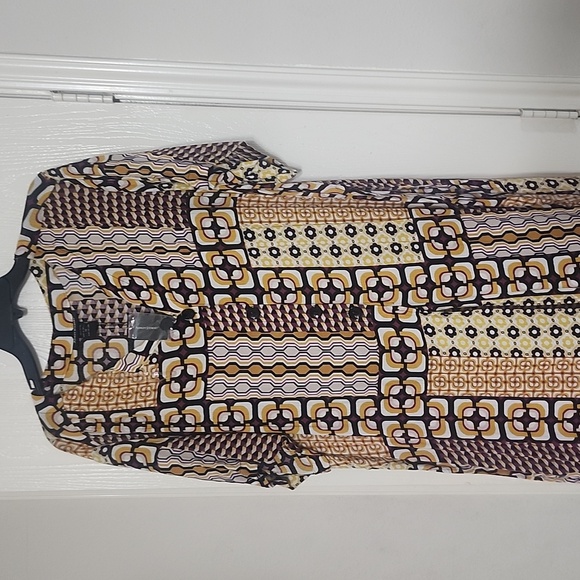 Ashley Stewart Abstract Long Shirt - Picture 4 of 4